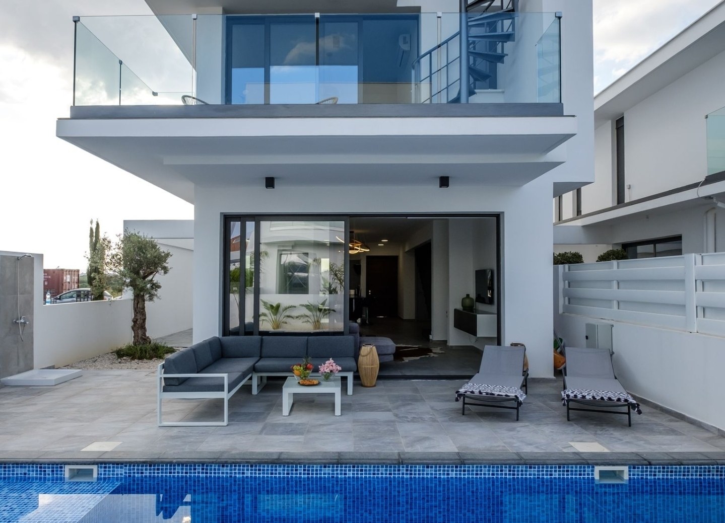 New 4-Bedroom Villa Dhekelia Road